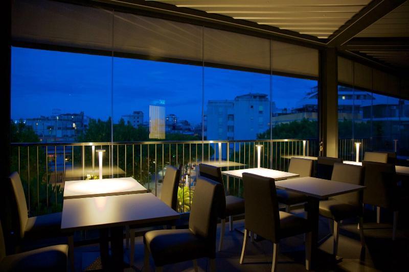 ליגננו סביאדורו Monaco Suites Hotel מראה חיצוני תמונה