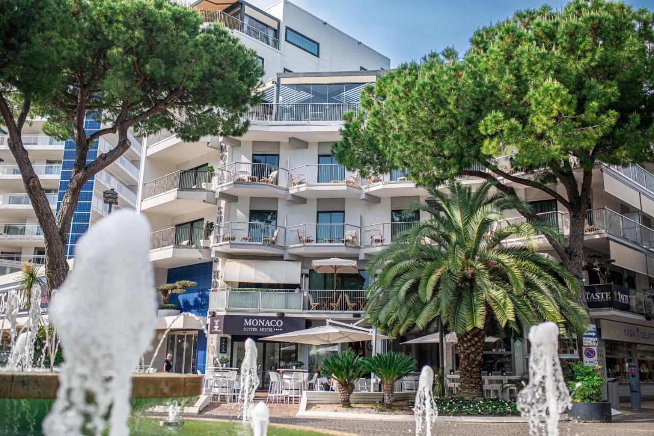 ליגננו סביאדורו Monaco Suites Hotel מראה חיצוני תמונה