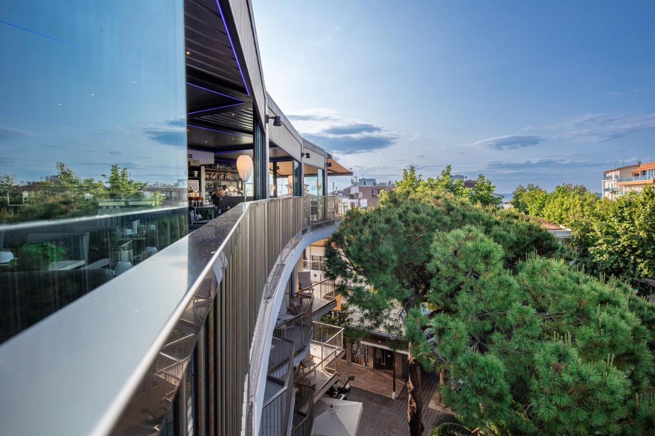 ליגננו סביאדורו Monaco Suites Hotel מראה חיצוני תמונה